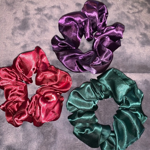 3 set scrunchies - Picture 2 of 7